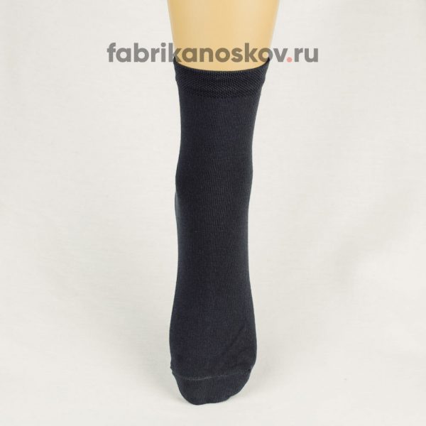 Однотонные детские носки с гладкой платировкой
