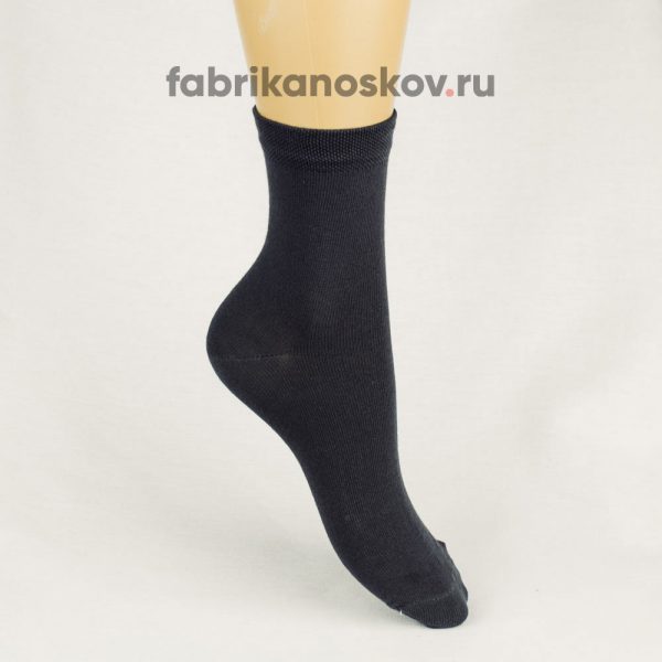 Однотонные детские носки с гладкой платировкой