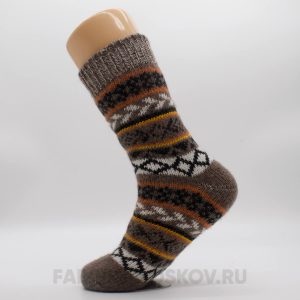 Женские шерстяные носки с полосками и орниментом