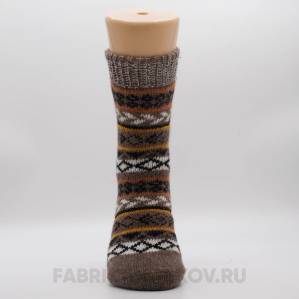 Женские шерстяные носки с полосками и орниментом