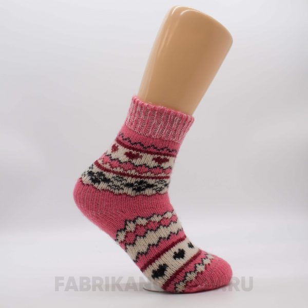 Женские короткие шерстяные носки с сердечками Женские короткие шерстяные носки с сердечками