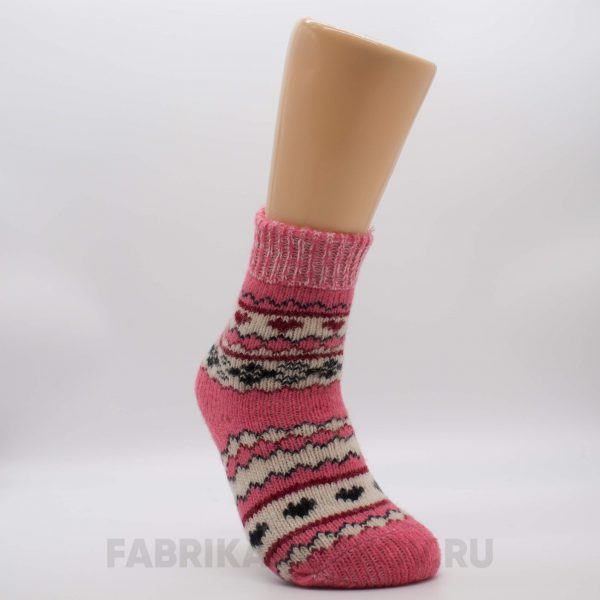 Женские короткие шерстяные носки с сердечками Женские короткие шерстяные носки с сердечками