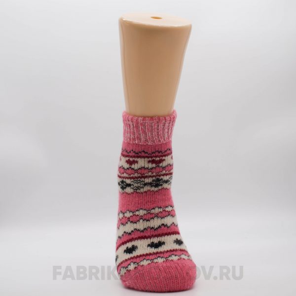 Женские короткие шерстяные носки с сердечками Женские короткие шерстяные носки с сердечками