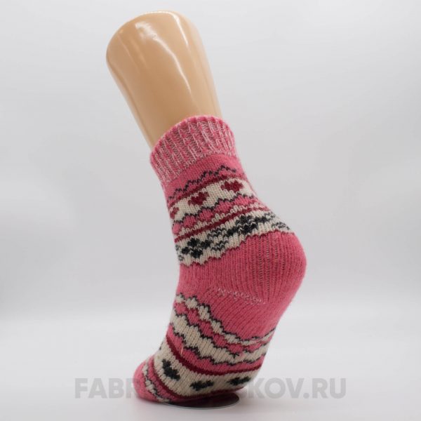 Женские короткие шерстяные носки с сердечками Женские короткие шерстяные носки с сердечками