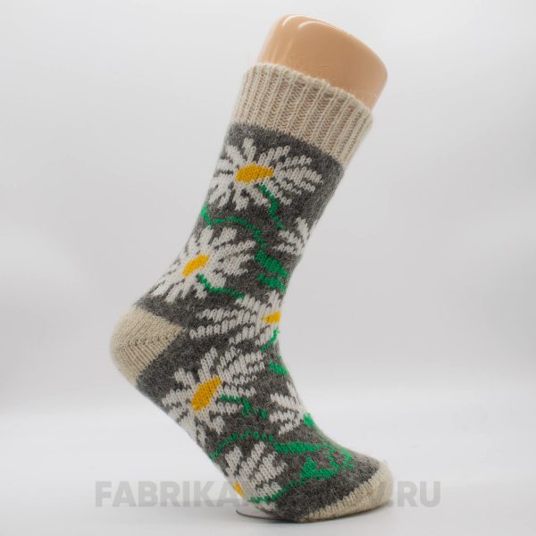 Женские шерстяные носки с ромашками