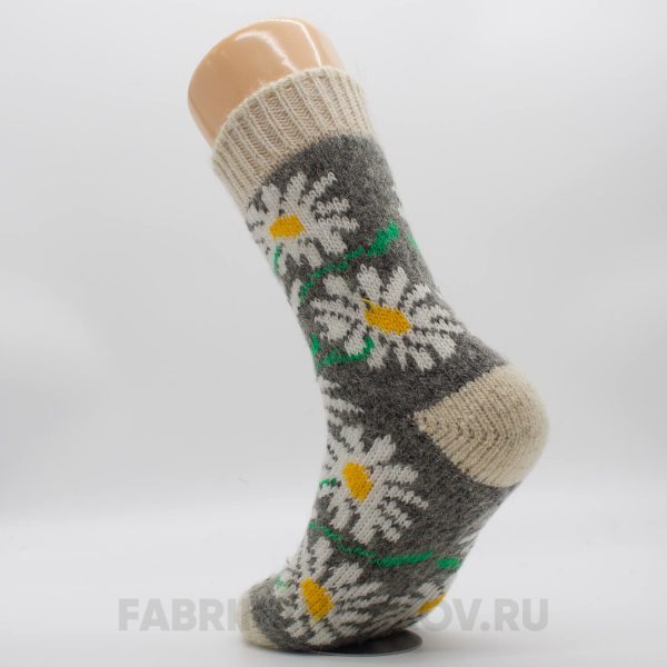 Женские шерстяные носки с ромашками