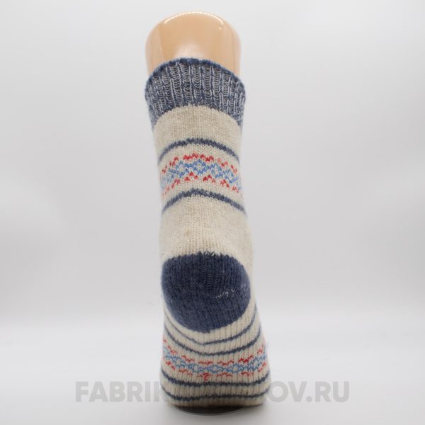 Женские шерстяные носки с орнаментом и полосами