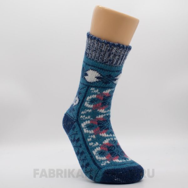 Женские шерстяные носки с орнаментом и узорами на следе Женские шерстяные носки с орнаментом и узорами на следе