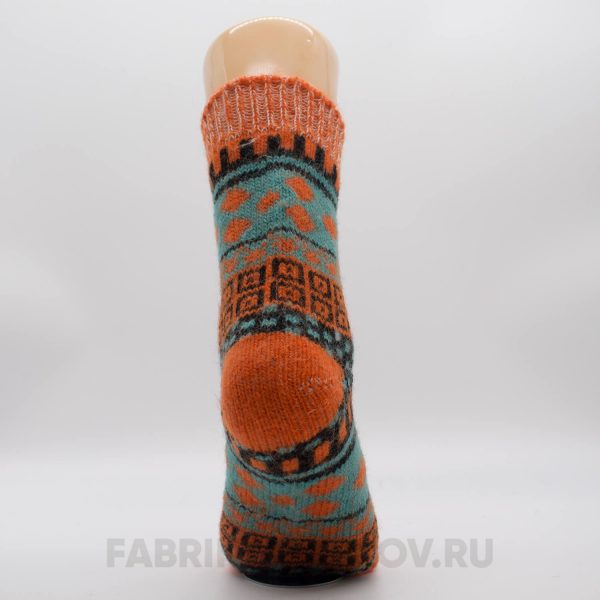 Женские шерстяные носки с полосками и орнаментом
