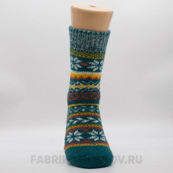 Женские шерстяные носки со снежинками и орнаментом