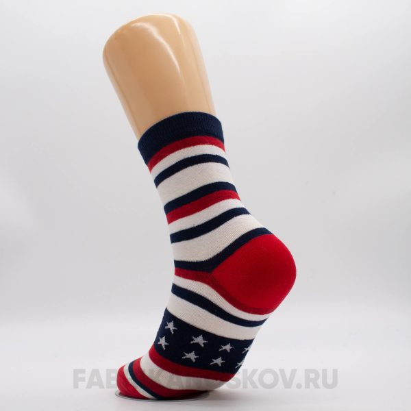 Мужские носки с полосками и звездами Мужские носки с полосками и звездами