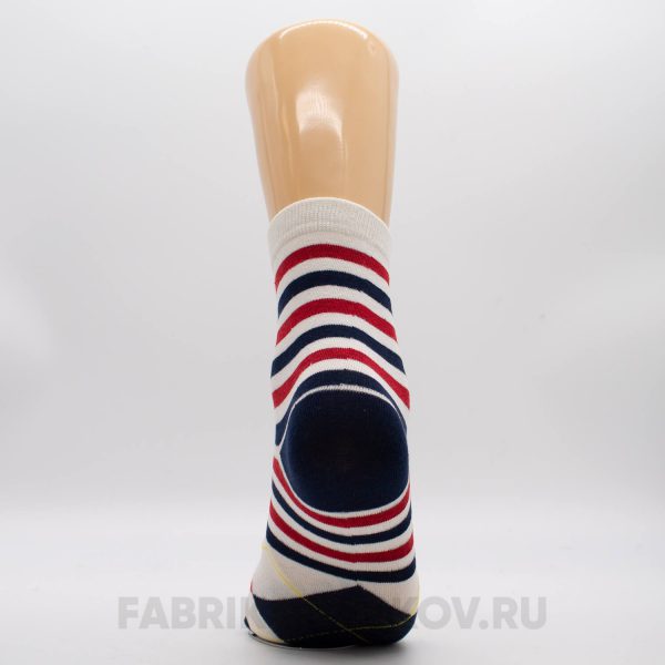 Мужские носки с полосками и ромбами Мужские носки с полосками и ромбами