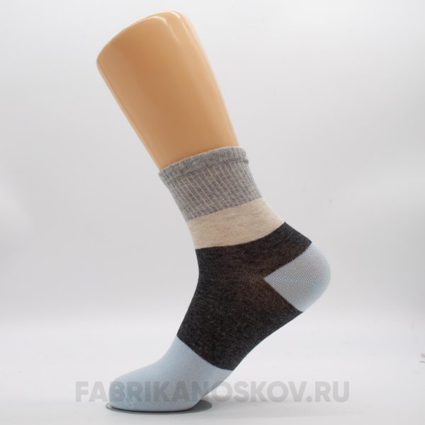 Мужские носки с цветными пяткой, мыском и поголенком Мужские носки с цветными пяткой, мыском и поголенком