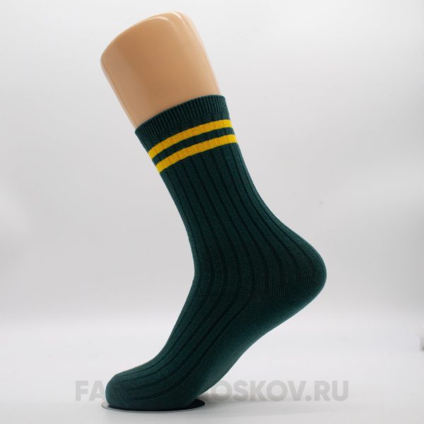 Мужские носки с полосками и орнаментом на лицевой части Мужские носки с полосками и орнаментом на лицевой части