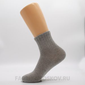 Мужские короткие носки с космонавтом