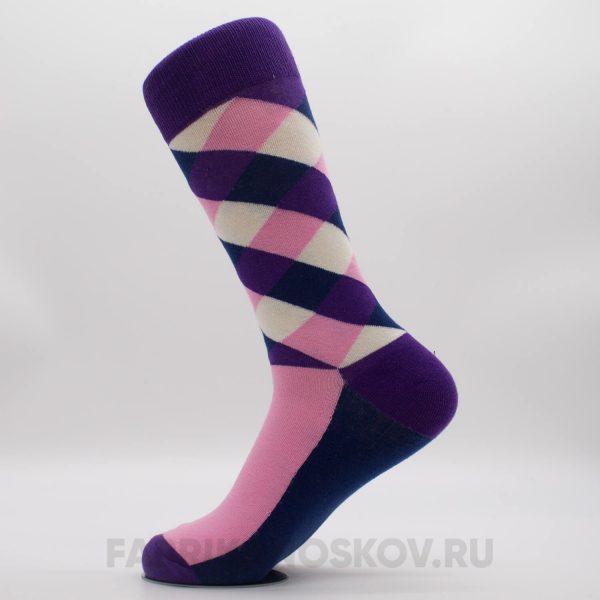 Мужские носки с ромбами разных цветов Мужские носки с ромбами разных цветов