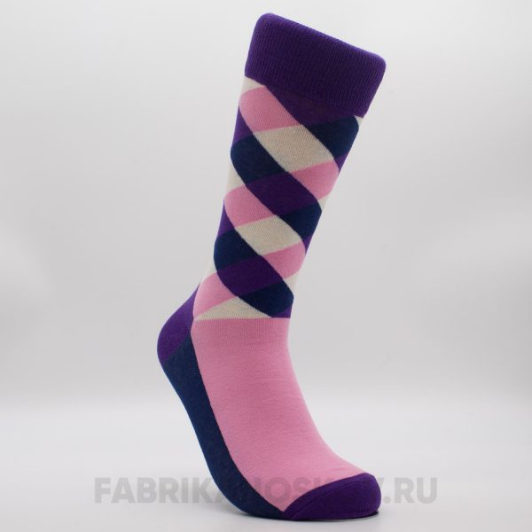 Мужские носки с ромбами разных цветов Мужские носки с ромбами разных цветов