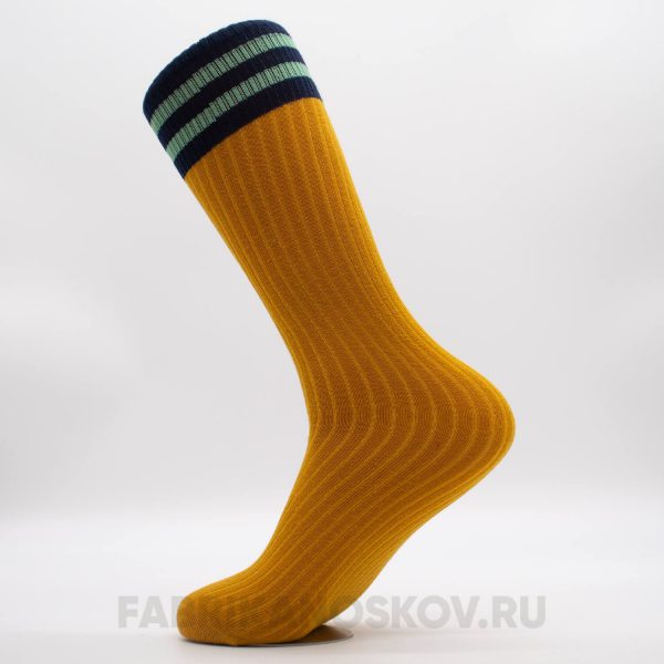 Длинные мужские носки с полосками Длинные мужские носки с полосками