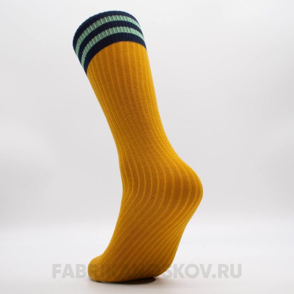 Длинные мужские носки с полосками Длинные мужские носки с полосками