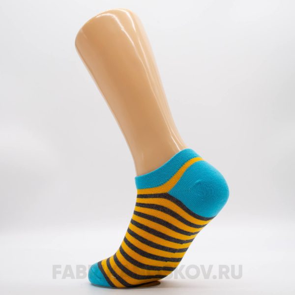 Короткие женские носки с тонкими полосами Короткие женские носки с тонкими полосами