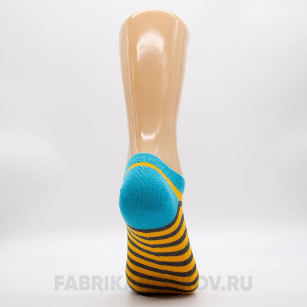 Короткие женские носки с тонкими полосами Короткие женские носки с тонкими полосами