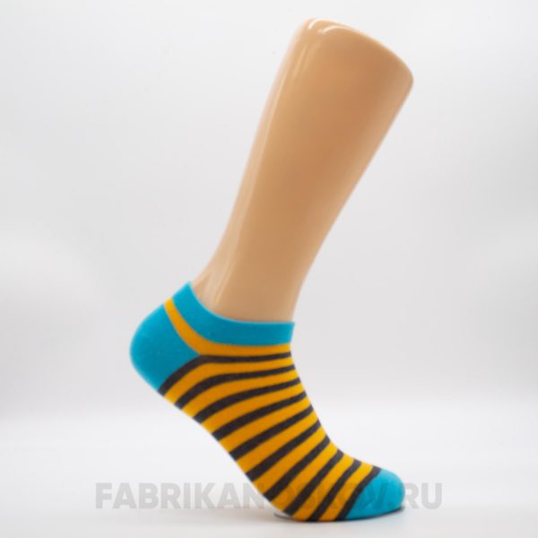 Короткие женские носки с тонкими полосами Короткие женские носки с тонкими полосами