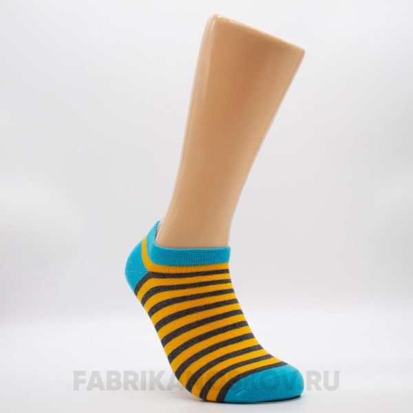 Короткие женские носки с тонкими полосами Короткие женские носки с тонкими полосами