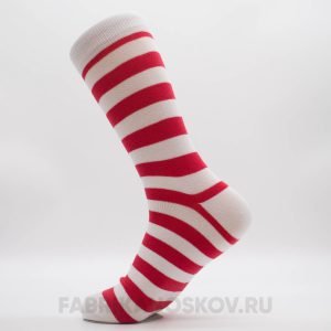 Мужские носки с узкими полосами