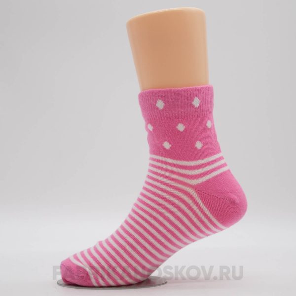 Детские носки с полосками и ромбами