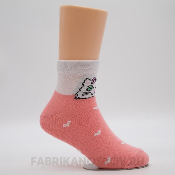 Детские носки с изображением кошечки Детские носки с изображением кошечки