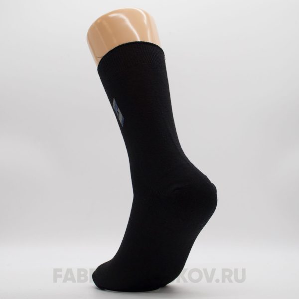 Гладкие мужские носки с вышивкой Гладкие мужские носки с вышивкой