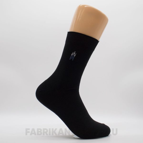 Мужские гладкие носки с полосками разных цветов Мужские гладкие носки с полосками разных цветов