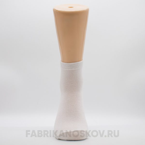 Короткие гладкие женские носки Короткие гладкие женские носки