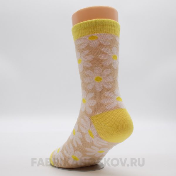 Детские носки с ромашкой