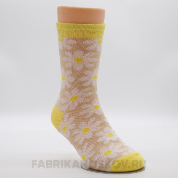 Детские носки с ромашкой