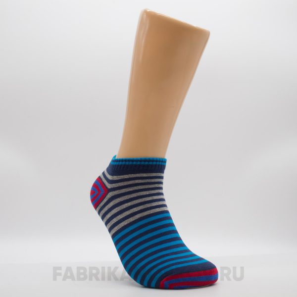 Короткие мужские носки с линиями разных цветов Короткие мужские носки с линиями разных цветов