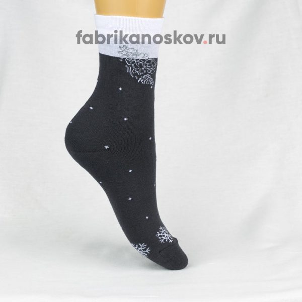 Женские носки с изображением снежинок Женские носки с изображением снежинок