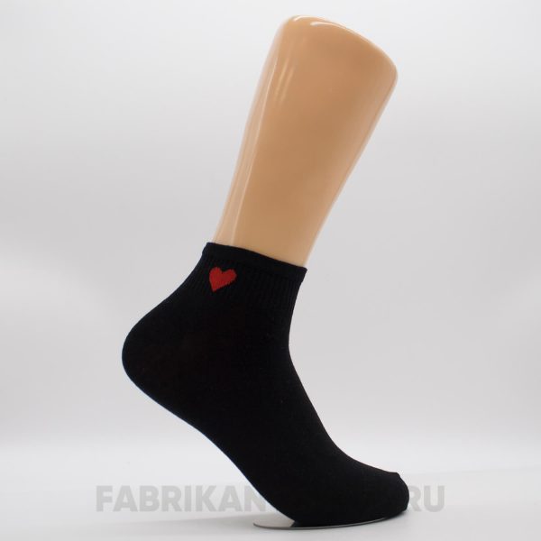 Короткие женские носки с изображением сердца Короткие женские носки с изображением сердца