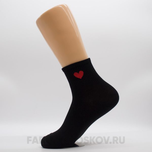 Короткие женские носки с изображением сердца Короткие женские носки с изображением сердца